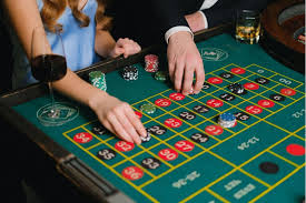 Your Go up of On the web Gambling establishments: Some sort of Electronic digital Progression around Betting
